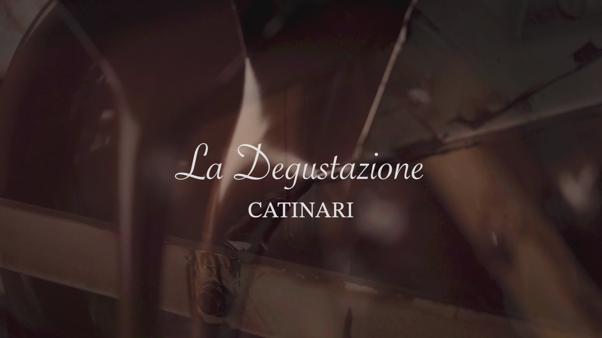 Carica il video: 
